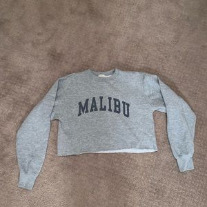 Cropped sweatshirt